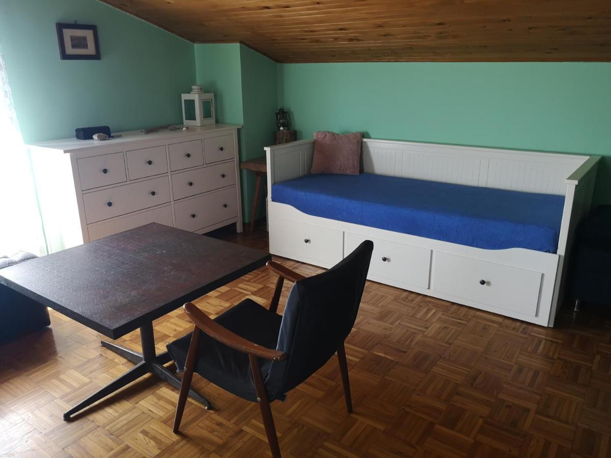 Saleto Apartma Jagodje ภายนอก รูปภาพ